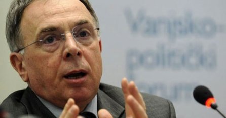 Članovi Zajedničke komisije za EU integracije na konferenciji u Danilovgradu