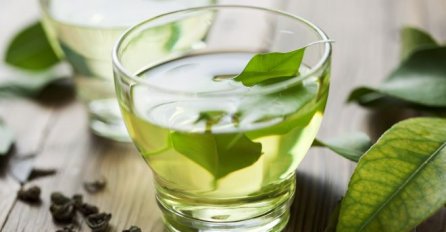 Čudotvorni napitak protiv RAKA, čaj od ove biljke usporava razvoj tumora i spriječava preranu SMRT