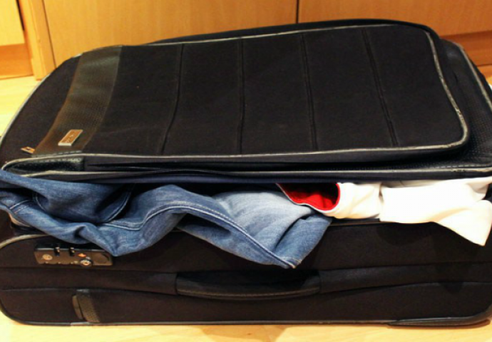 MNOGI PRAVE GREŠKU: Jedina stvar koju NE SMIJETE imati u koferu kada idete na odmor!
