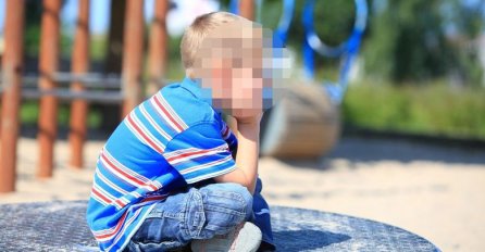 PROCURILA GNJUSNA TAJNA VRTIĆA: Odgajateljica natjerala djecu da goli čiste zahod, a objašnjenje direktora izazvalo je BIJES roditelja!