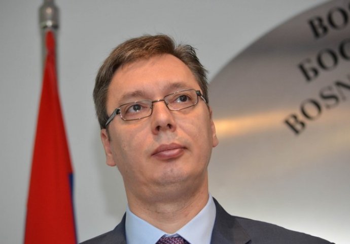 Vučić: Poštujemo suverenitet BiH, ali volimo RS
