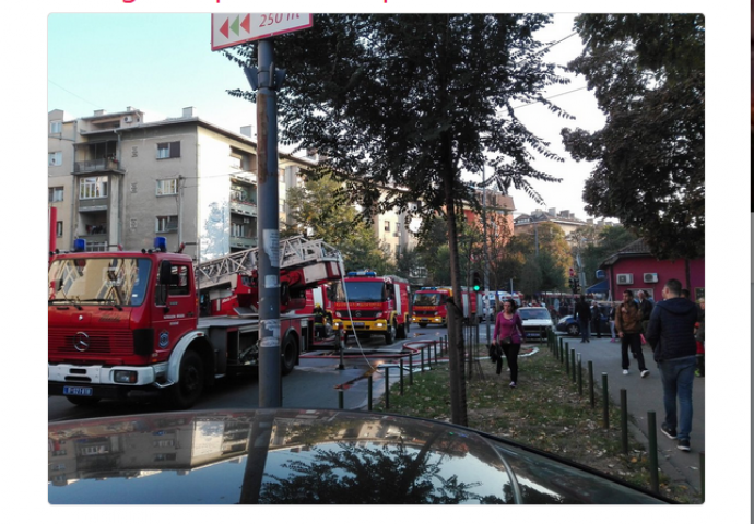 GORI ZGRADA: Sedam vatrogasnih vozila na terenu, saobraćaj u ovom dijelu grada obustavljen