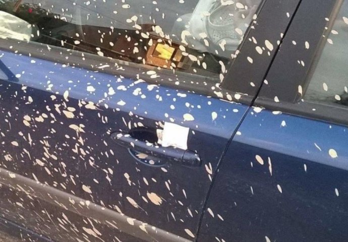 CIJELA REGIJA BRUJI O POTEZU OVOG ČOVJEKA: Zaprljao tuđe auto, pa ostavio poruku uz objašnjenje! (FOTO)