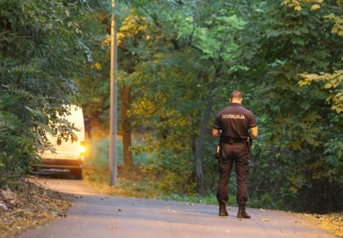 DETALJI VELIKE TRAGEDIJE: Pjevač sa ženom i bebom krenuo na svadbu, PA POGINUO  -  A DA JE SAMO POGLEDAO PRAVO!