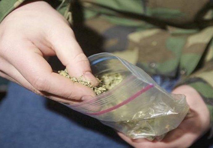 Kod sebe imao 100 grama marihuane- Zeničanin preprodavao drogu po Sarajevu