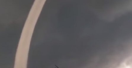 NISU MOGLI VJEROVATI: Misteriozna pojava na nebu šokirala svijet  (VIDEO)