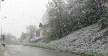 VREMENSKI HAOS U TOKU: Počeo je da pada SNIJEG! IZDATO UPOZORENJE!