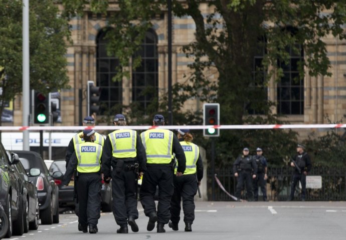 Incident u Londonu nije povezan s terorizmom