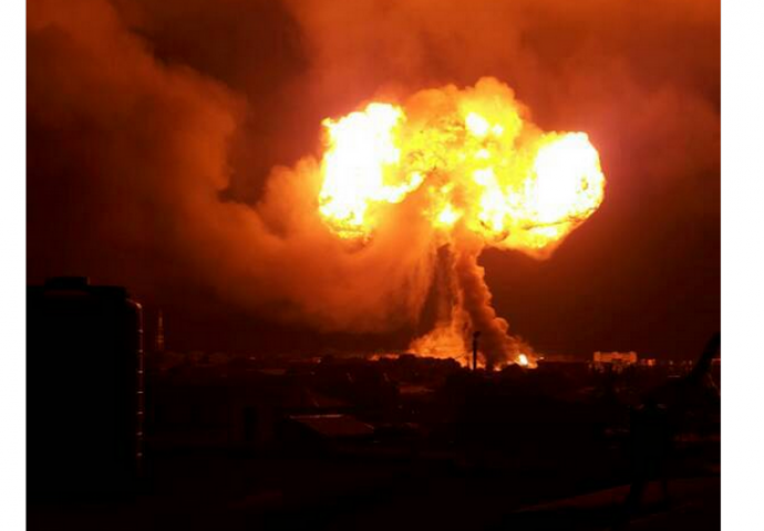 Najmanje šest osoba poginulo, a 35 je povrijeđeno nakon eksplozije u tankeru 