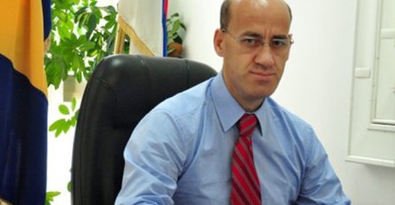 Salkić: Tužilaštvo je trebalo procesuirati Dodika zbog krešenja Ustava