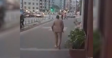 GRAĐANI U ŠOKU: Potpuno go muškarac šeta centrom  (VIDEO)