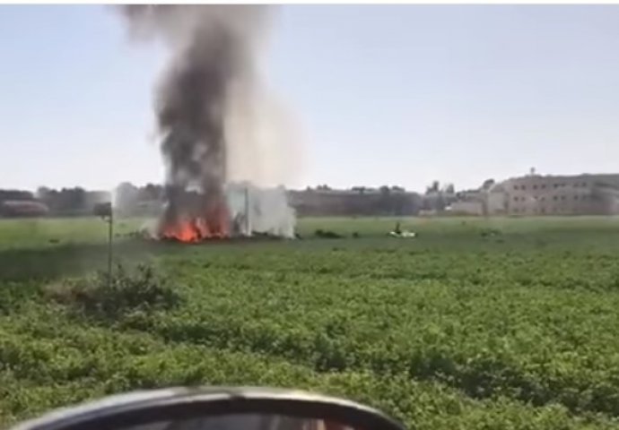 TRAGEDIJA: Srušio se vojni avion, pilot na mjestu poginuo (VIDEO)