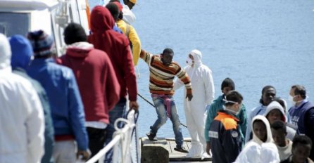 Šestotinjak migranata stiglo na Siciliju s libijske obale