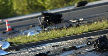 TRAGEDIJA POTRESLA ESTRADU: U saobraćajnoj nesreći stradao poznati pjevač!