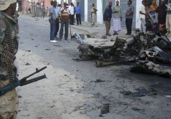 Najmanje 137 ljudi je poginulo u napadu u Mogadishuu