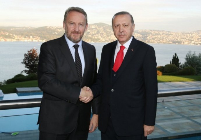 Izetbegović posjetio Erdogana u Istanbulu, turski predsjednik objavio fotografiju na Twitteru (FOTO)