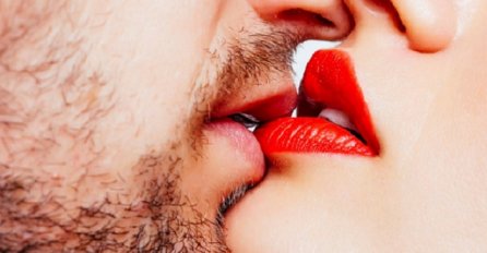 Postanite profesionalni ljubavnik: Ovih 10 trikova za ljubljenje obavezno morate da znate!!!