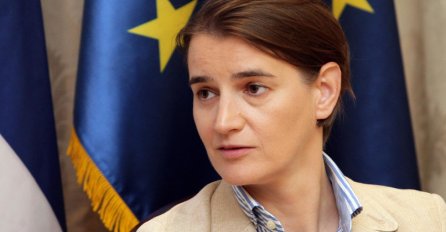 NIKADA NE BISMO REKLI DA JE OVO ONA: Isplivala slika Ane Brnabić iz mladosti