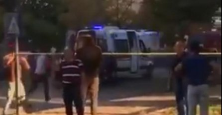 STRAŠNA NESREĆA: Bombaški napad na policijsko vozilo, povrijeđeno 12 osoba (FOTO/VIDEO)