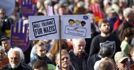 U Berlinu hiljade ljudi na ulicama, prosvjeduju protiv ekstremne desnice i rasizma
