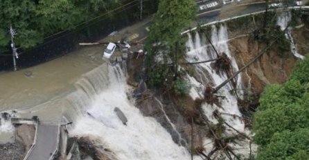 ZEMLJU POGODILI VJETROVI JAČINE 200 KILOMETARA NA SAT: Tri osobe poginule, više od 10 povrijeđeno!