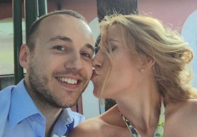 IMA NOVU IZABRANICU: Razvodi se Bane Mojićević, NAPUSTIO ŽENU I DJECU!