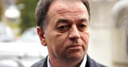 Pokušaj sprječavanja obilaska masovne grobnice na lokalitetu Sase 