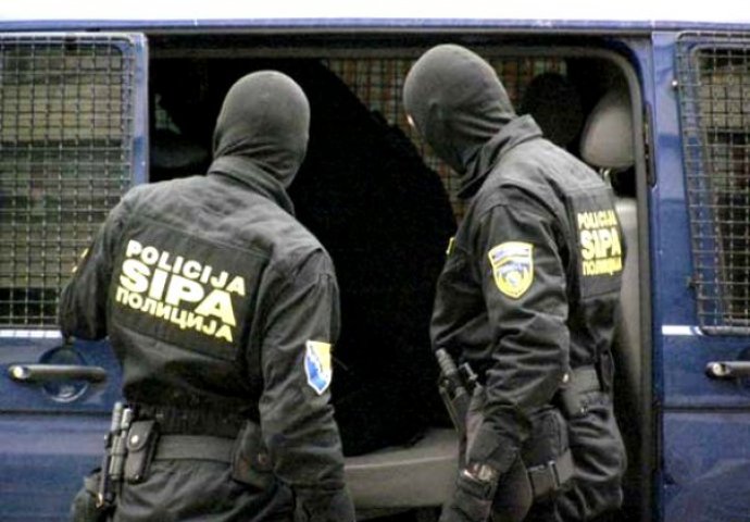 SIPA uhapsila jednu osobu zbog zloupotrebe službenog položaja