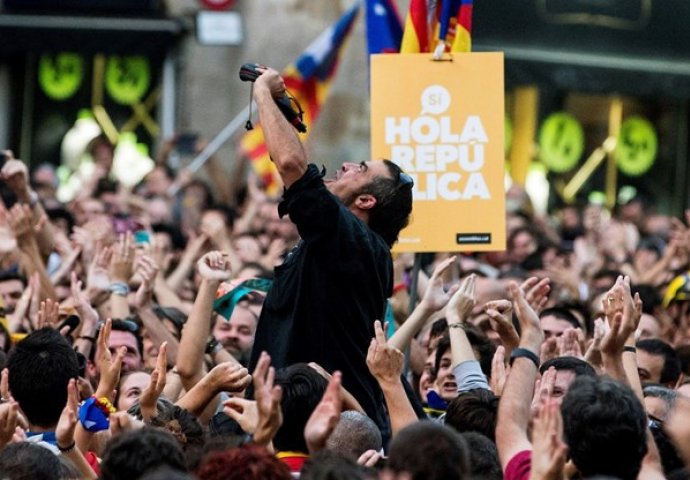 Katalonski ministri završili u zatvoru, krenuli veliki prosvjedi u Barceloni