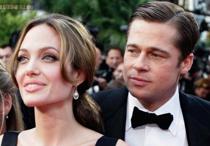 AMERIČKI MEDIJI U NEVJERICI: Angelina se udaje po četvrti put! Evo ko je osvojio NJENO SRCE!