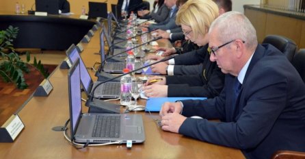 Vlada FBiH: Sredstva iz klirinškog duga za cestovnu infrastrukturu