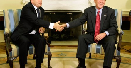 Bivši premijer Brown: Bush obmanuo Britaniju da učestvuje u ratu u Iraku