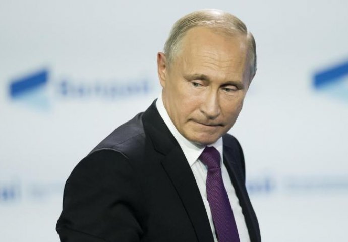 Putin: Postignuta "nova faza" u krizi u Siriji