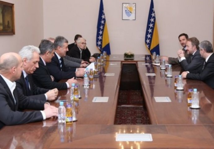Udruženje generala BiH apeluje da nadležni istraju u pristupanju NATO savezu