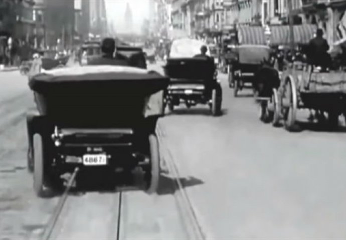 Evo kako je izgledao saobraćaj prije 100 godina (VIDEO)