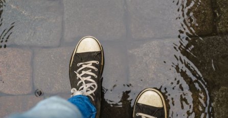 Kako da vam cipele postanu otporne na vodu, poslužite ovim jednostavnim trikom