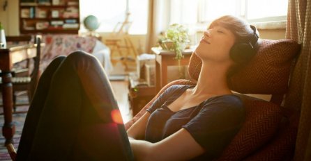 Slušate istu pjesmu hiljadu puta zaredom? Čekajte dok čujete šta to radi vašem mozgu!