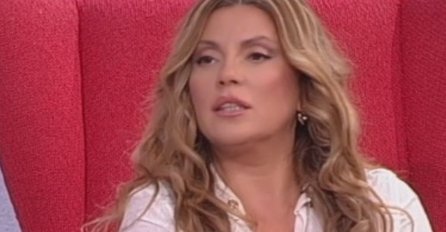 INDIRA RADIĆ NIKAD SRETNIJA :Postala baba, a evo kako izgleda NJENA SNAHA PORIJEKLOM IZ RUSIJE!(FOTO)