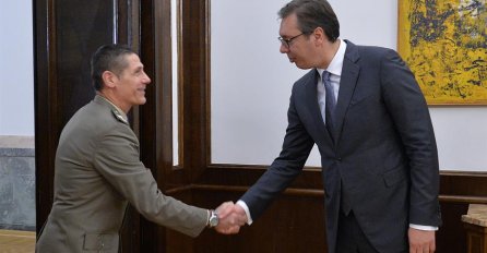 Vučić sa generalom NATO: Srbija neće ulaziti u vojne saveze