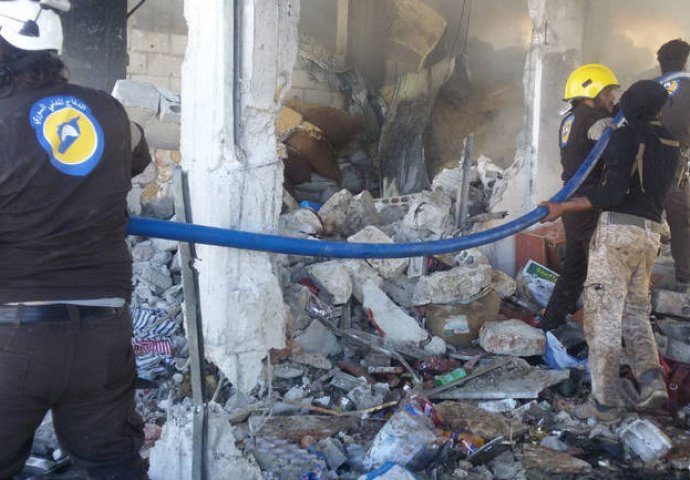 Najmanje 53 osobe poginule u bombardovanju tržnice u Siriji