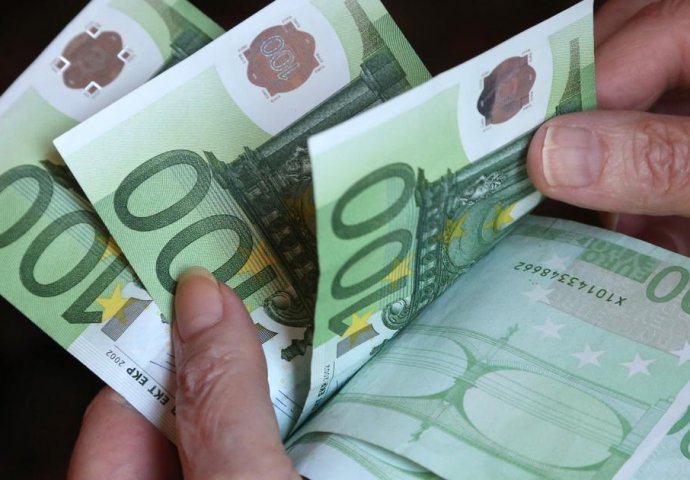 Oborili historijski rekord: Evo koliko novca prosječan radnik iz Irske, Njemačke ili Austrije pošalje u Hrvatsku