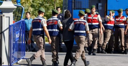 U Turskoj uhapšeno 136 osoba zbog povezanosti s pokušajem državnog udara