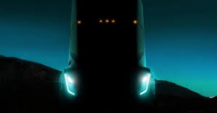 Tesla predstavio svoj kamion sa jednim punjenjem baterija može preći 800 kilometara