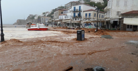 Ovaj snimak iz zraka najbolje prikazuje katastrofu u Grčkoj (VIDEO)