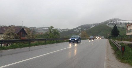 STANJE NA CESTAMA: Jutros se na putevima u BiH saobraća po pretežno mokrom kolovozu