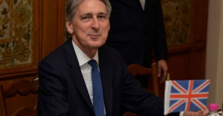 Hamond: Britanija više nije među pet ekonomskih sila