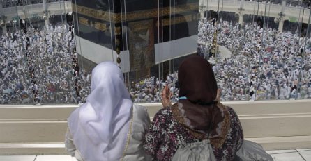 Saudijska Arabija zabranila selfieje u džamijama