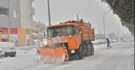 Nećete verovati kako čiste snijeg u Rusiji!