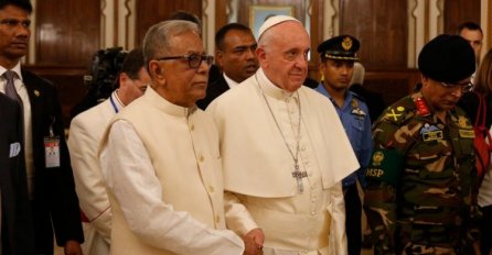 Papa u Bangladešu zatražio mjere za rješavanje krize izbjeglica iz Mijanmara