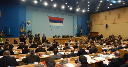 Vlada zatražila posebnu sjednicu NSRS-a o budžetu za 2018.